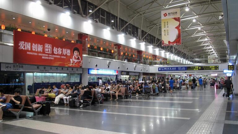Rekordowy ruch pasażerski na międzynarodowym lotnisku w Pekinie