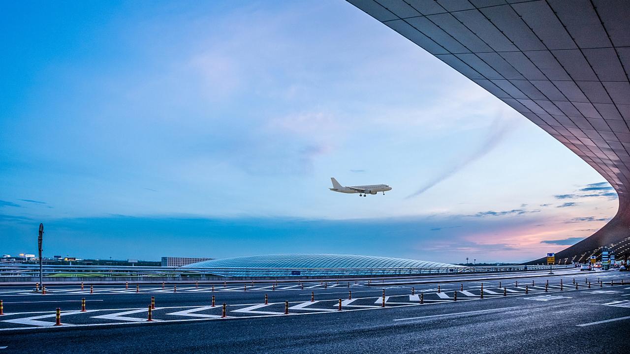 Chiny wprowadziły pięć środków ułatwiających obcokrajowcom przyjazd i pobyt