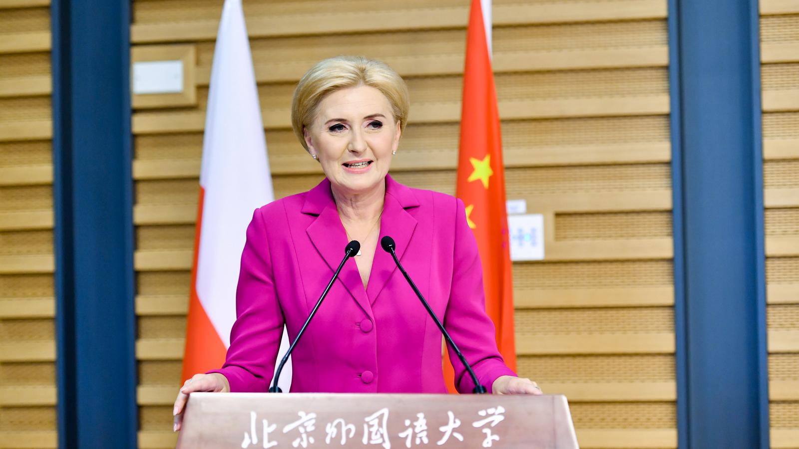 Małżonka Prezydenta RP z wizytą na Pekińskim Uniwersytecie Języków Obcych