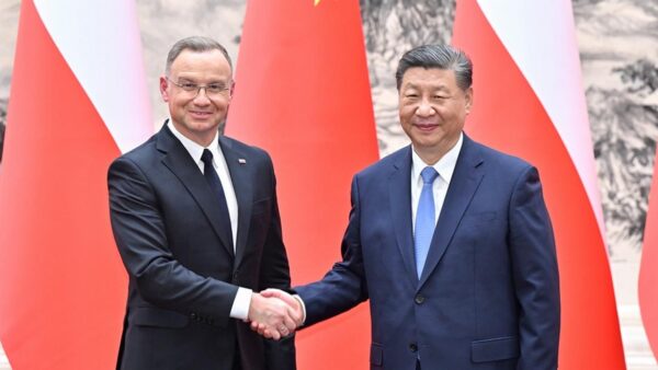 Xi Jinping odbył rozmowę z prezydentem RP Andrzejem Dudą