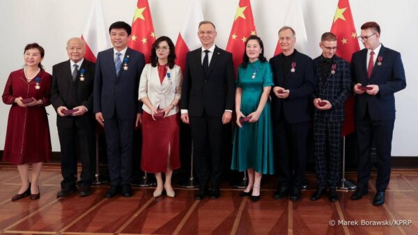 Andrzej Duda: Wszyscy rozsądni dzisiaj rozmawiają z Chinami
