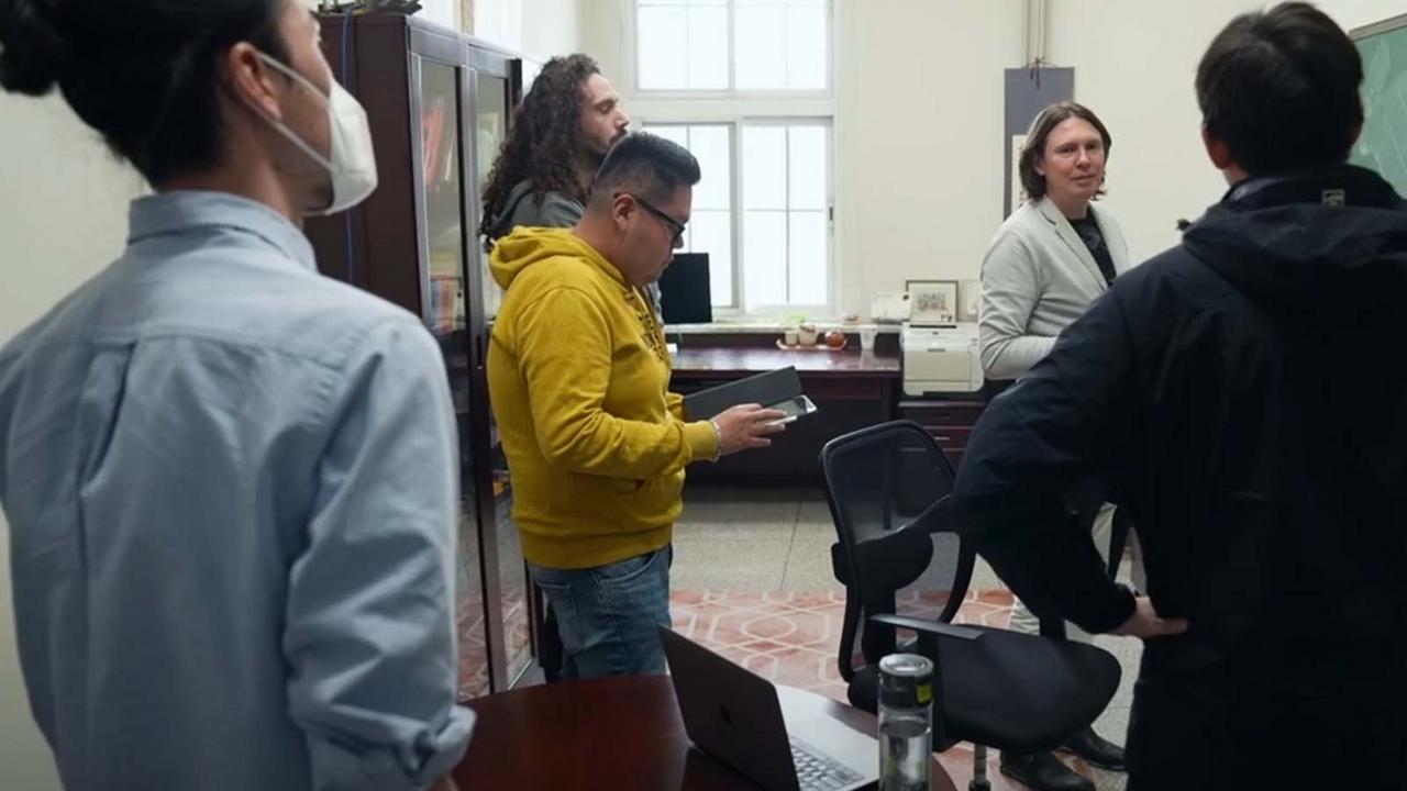 Bartek Czech: Chiny to niewątpliwie potężny kraj na polu nauki i technologii