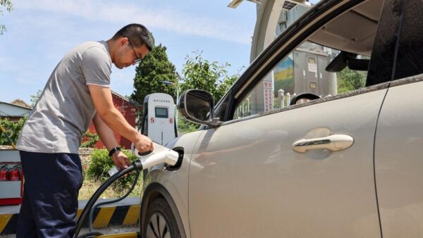 Norwegia nie nałoży karnych ceł na chińskie pojazdy elektryczne